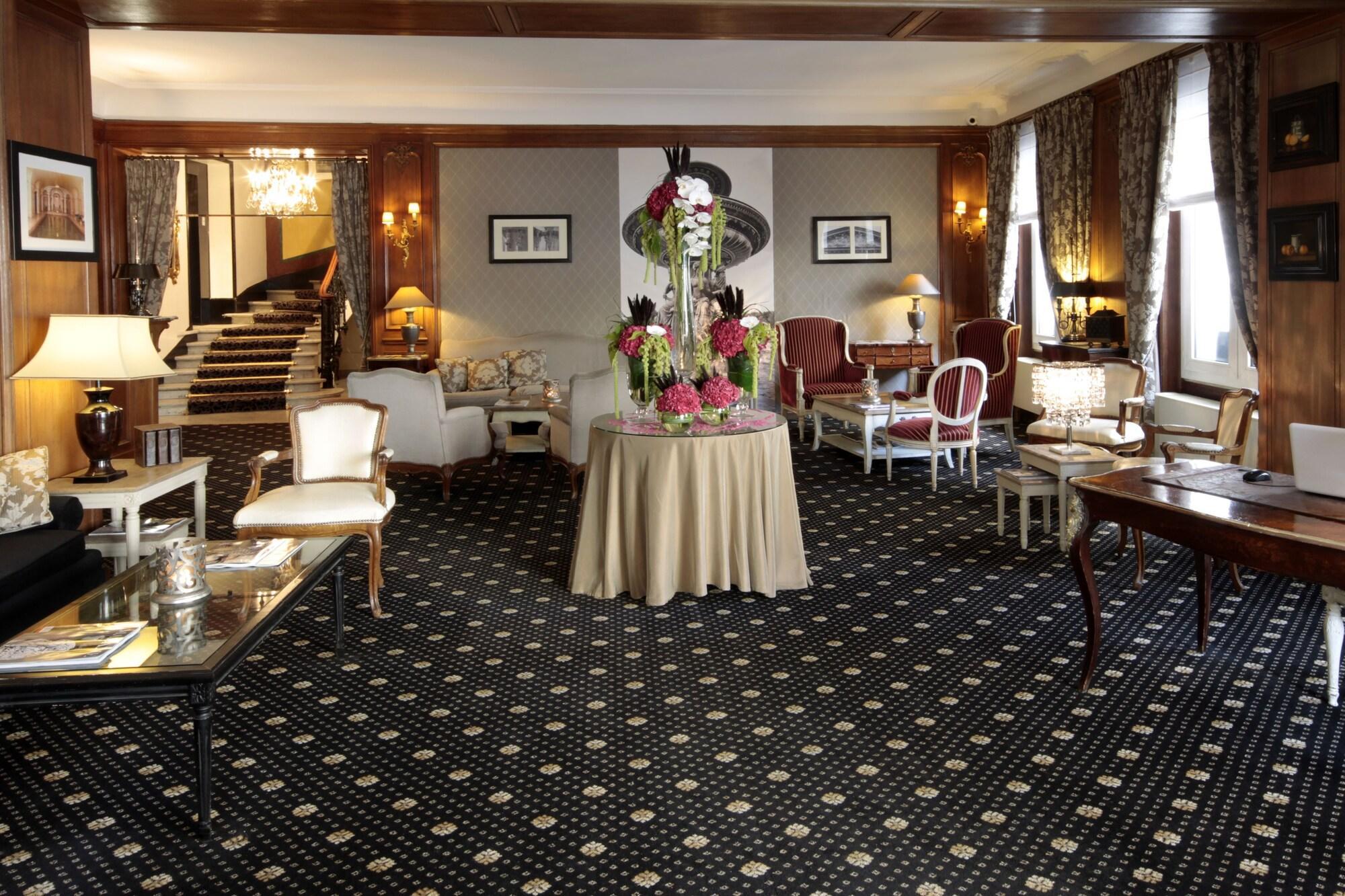 Hotel Claridge Paříž Exteriér fotografie